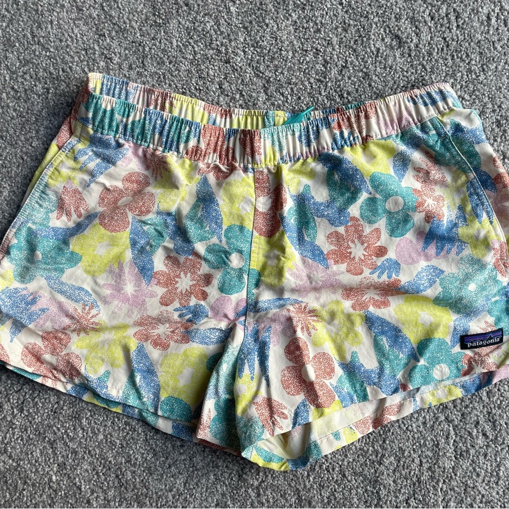 Patagonia Women's barely baggies Floral Print Shorts - Multicolor